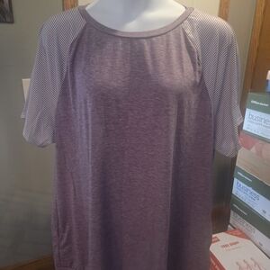 Elegant Mauve Striped Short Sleeve Tee
